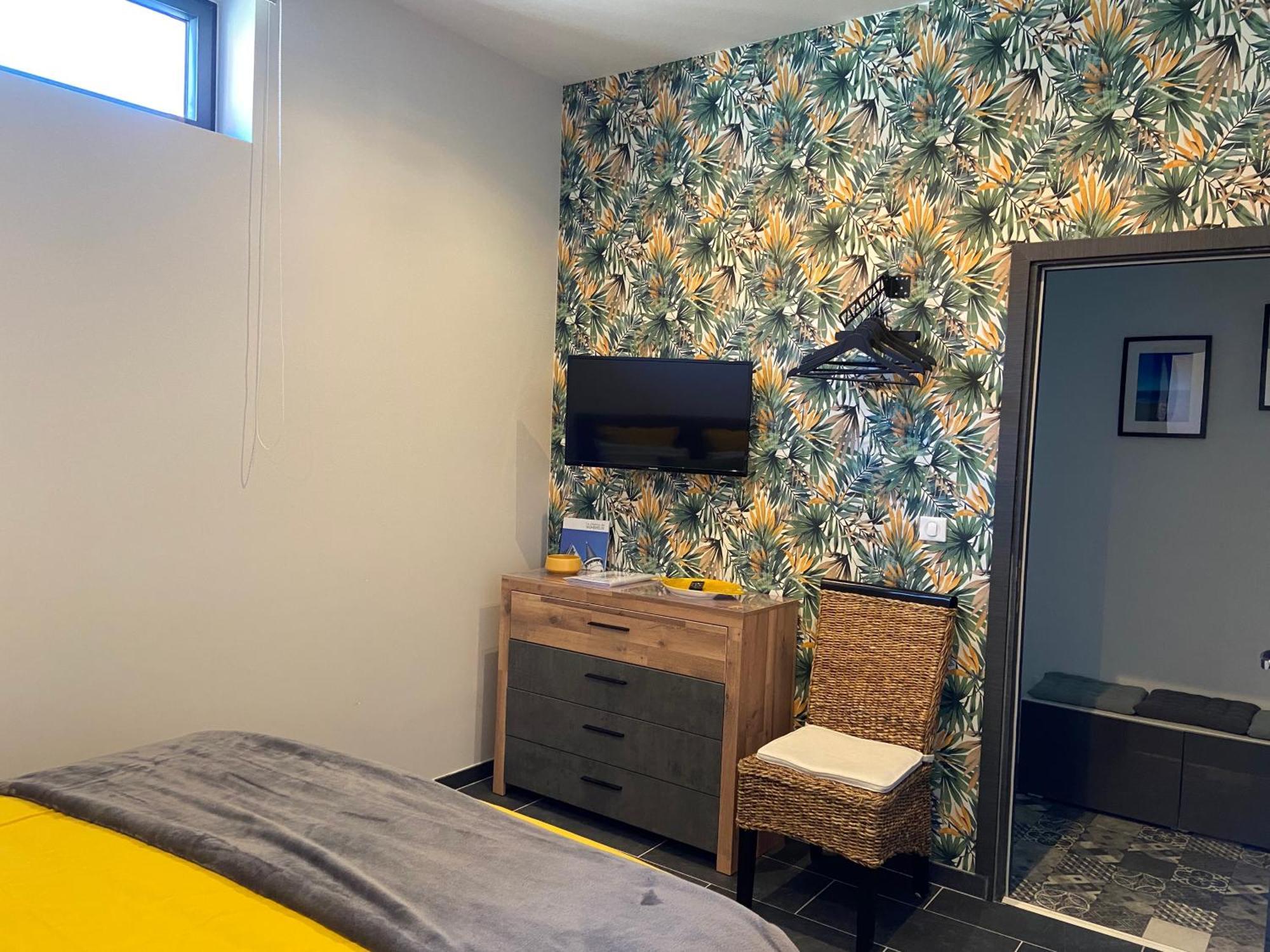 Chambre Tout Confort Avec Commodites Espace Repas Wifi Parking Wimereux Exterior photo